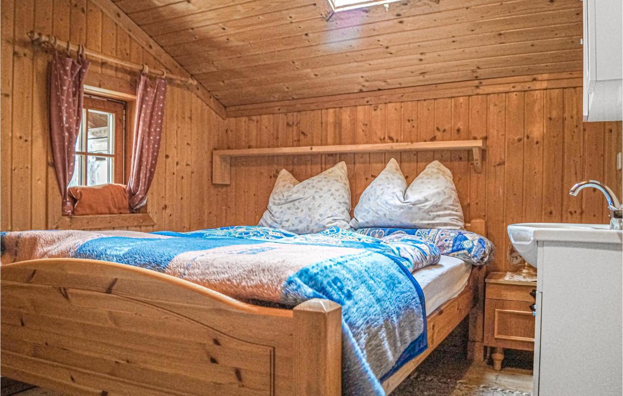 1 Bedroom Cozy Apartment In Hinterburg Exterior foto
